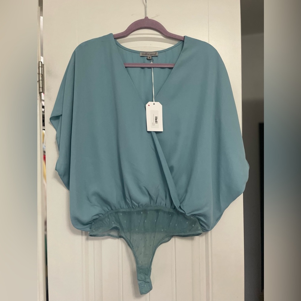Boutique Body Suit Blouse Size Medium NWT